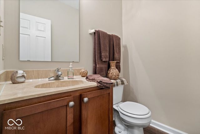 11090 Sanders Drive, Fishers, IN 46038