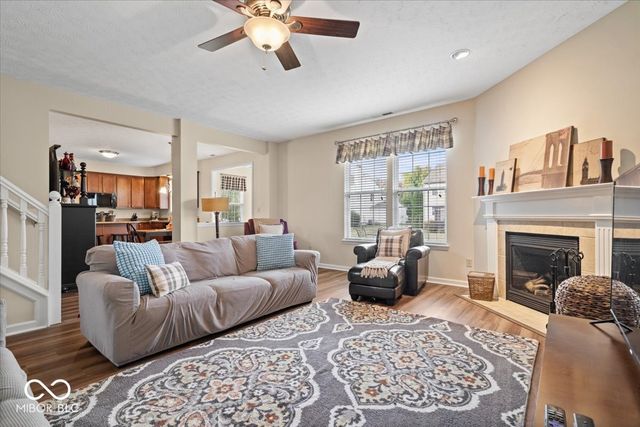 11090 Sanders Drive, Fishers, IN 46038