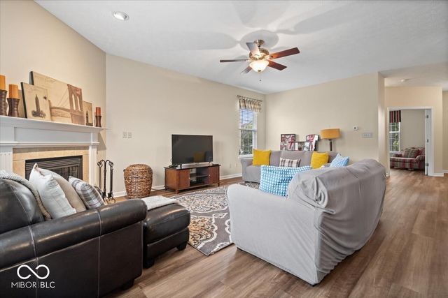 11090 Sanders Drive, Fishers, IN 46038