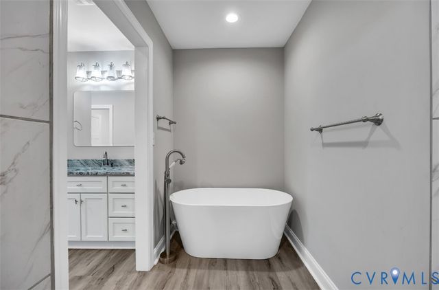 815 Cedar Hill Rd, Louisa, VA 23117