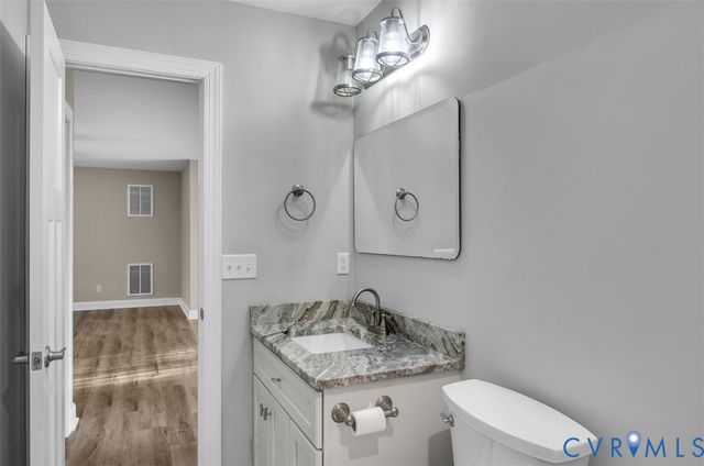 815 Cedar Hill Rd, Louisa, VA 23117