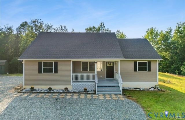 815 Cedar Hill Rd, Louisa, VA 23117