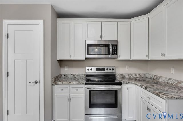 815 Cedar Hill Rd, Louisa, VA 23117