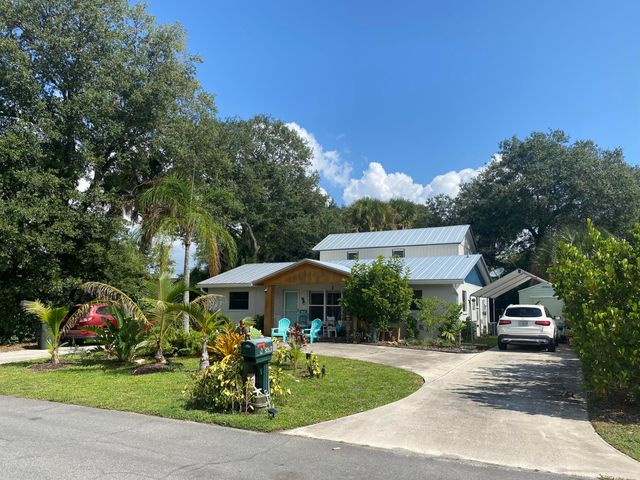 506 SW N Riverpoint Drive, Stuart, FL 34994