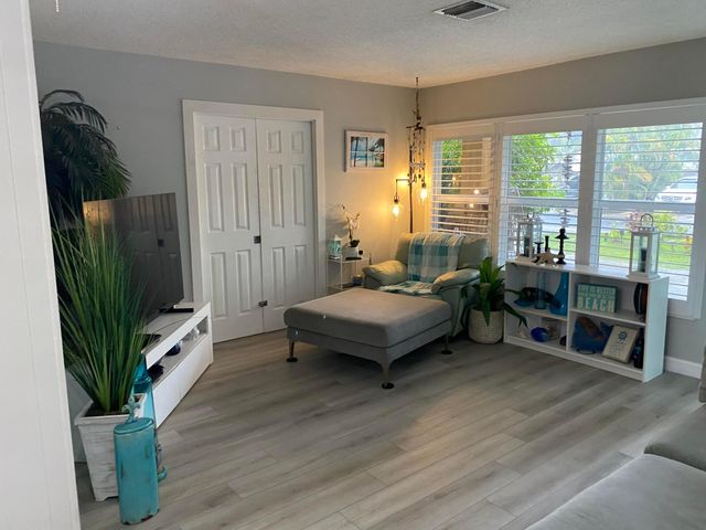 506 SW N Riverpoint Drive, Stuart, FL 34994