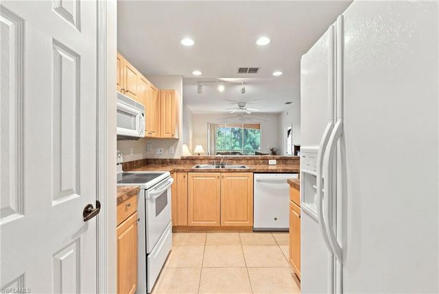 15999 Mandolin Bay DR 202, Fort Myers, FL 33908