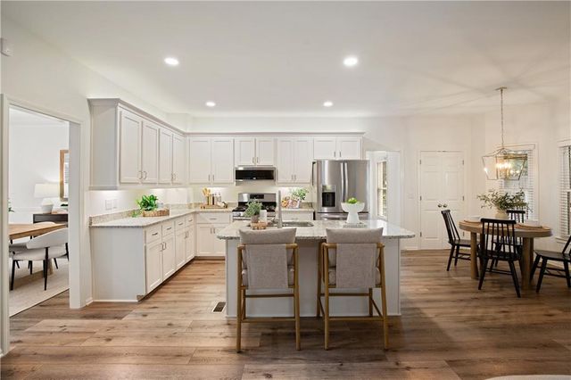 2805 Crestwicke Drive NW, Kennesaw, GA 30152
