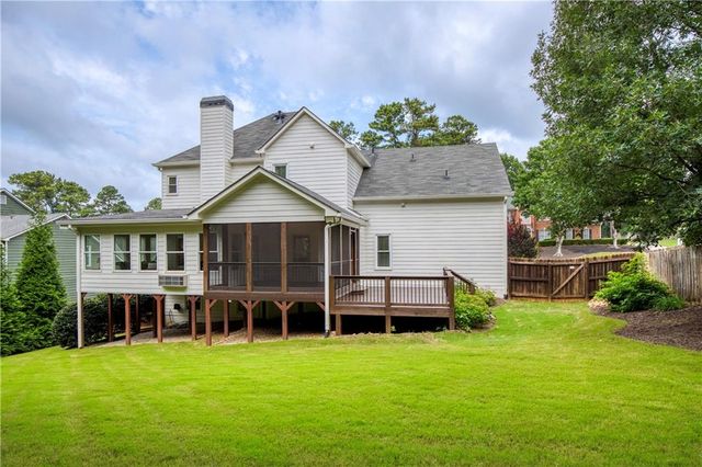 2805 Crestwicke Drive NW, Kennesaw, GA 30152