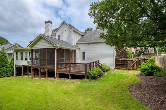 2805 Crestwicke Drive NW, Kennesaw, GA 30152