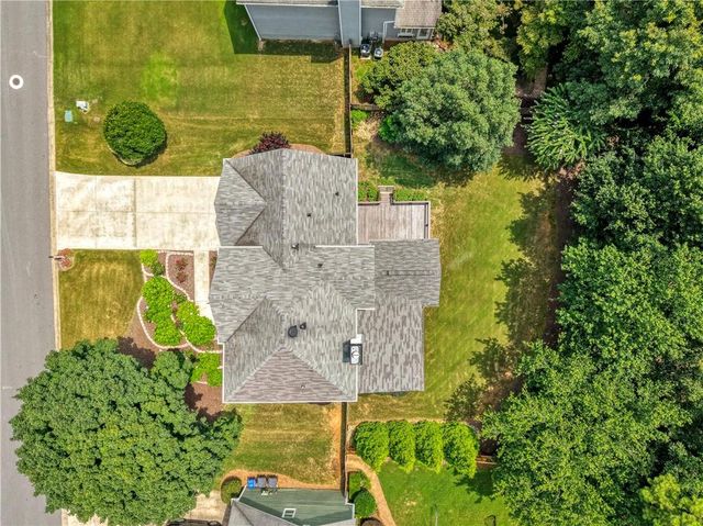 2805 Crestwicke Drive NW, Kennesaw, GA 30152