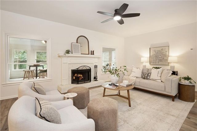 2805 Crestwicke Drive NW, Kennesaw, GA 30152