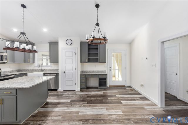 600 Signboard Rd, Louisa, VA 23024