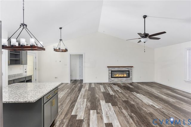 600 Signboard Rd, Louisa, VA 23024