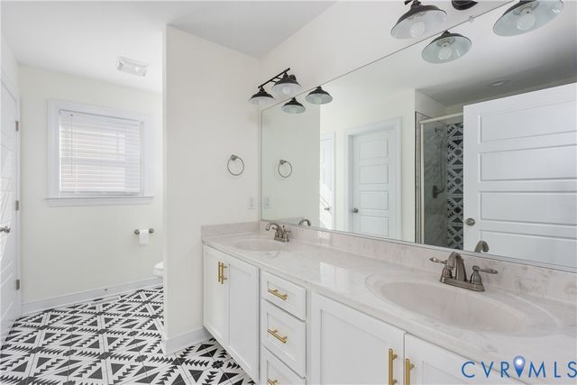 600 Signboard Rd, Louisa, VA 23024