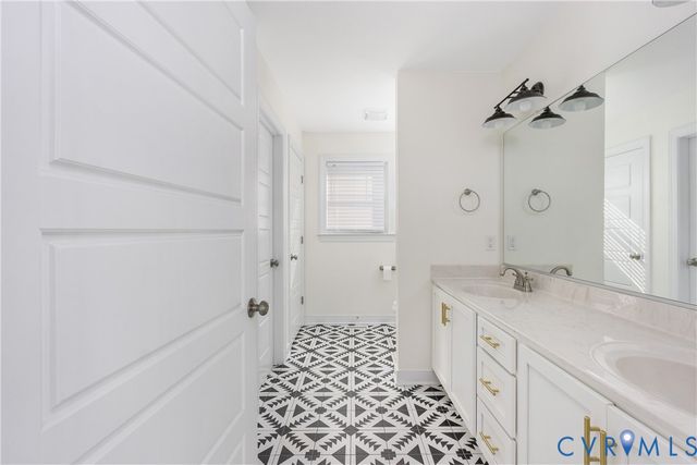 600 Signboard Rd, Louisa, VA 23024