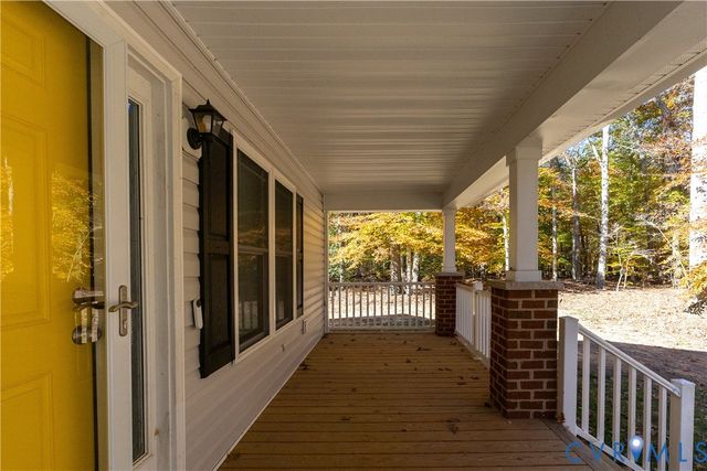 600 Signboard Rd, Louisa, VA 23024