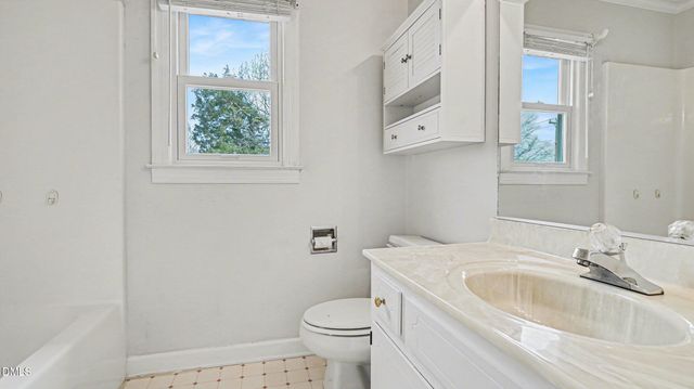 537 N Gurney Street, Burlington, NC 27215