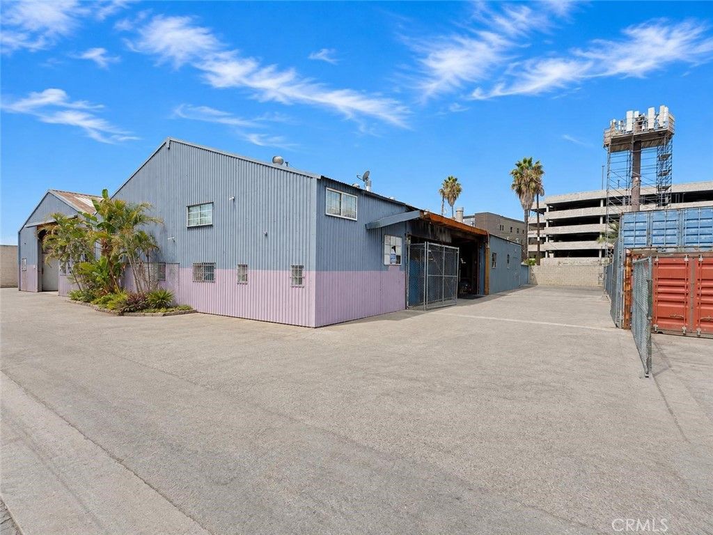 11001 Vulcan Street, South Gate, CA 90280 — photo 3