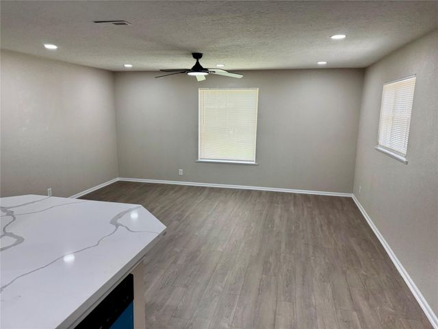 2906 Blueberry Lane, Pasadena, TX 77502