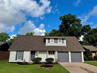 2906 Blueberry Lane, Pasadena, TX 77502