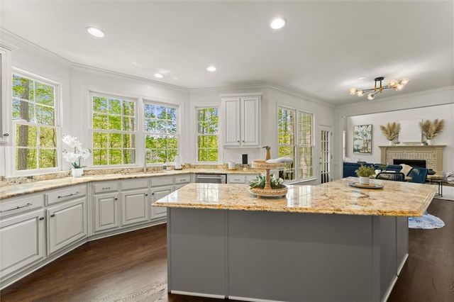 680 Copper Creek Circle, Milton, GA 30004