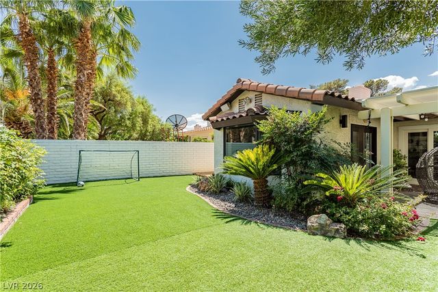 2117 Plaza Del Padre, Las Vegas, NV 89102