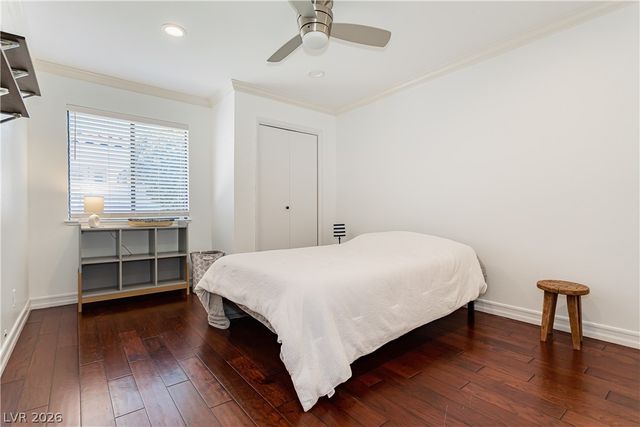 2117 Plaza Del Padre, Las Vegas, NV 89102