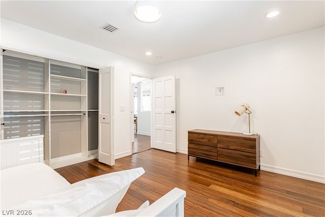 2117 Plaza Del Padre, Las Vegas, NV 89102