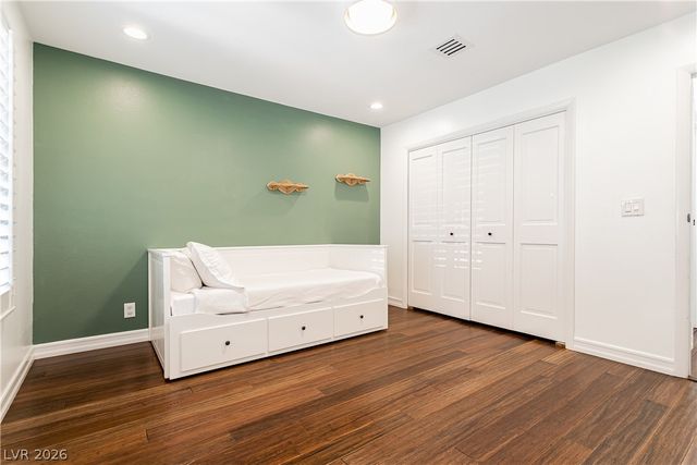 2117 Plaza Del Padre, Las Vegas, NV 89102