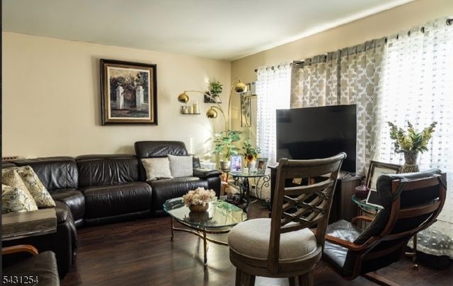 555 Jackson Ave, Rahway City, NJ 07065