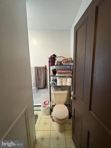 130-132 E STATE ST, Quarryville, PA 17566