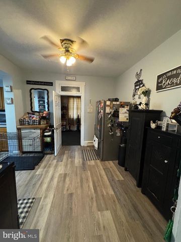130-132 E STATE ST, Quarryville, PA 17566