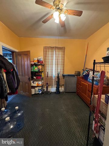 130-132 E STATE ST, Quarryville, PA 17566