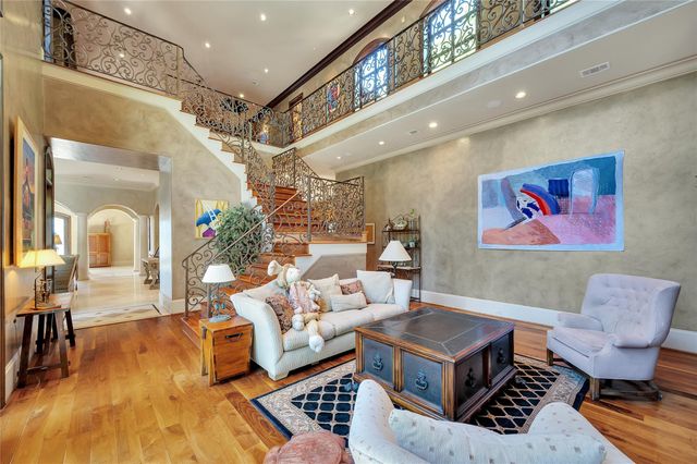 5530 Tilbury Drive, Houston, TX 77056