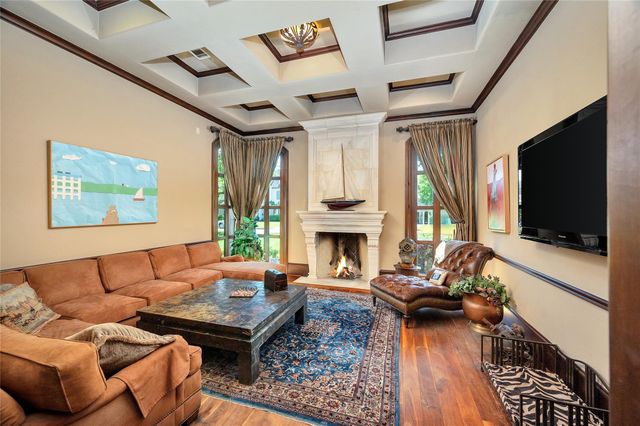 5530 Tilbury Drive, Houston, TX 77056