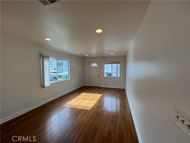 420 Cerritos Avenue, Long Beach, CA 90802