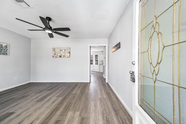 9014 Landwood Drive, Houston, TX 77040