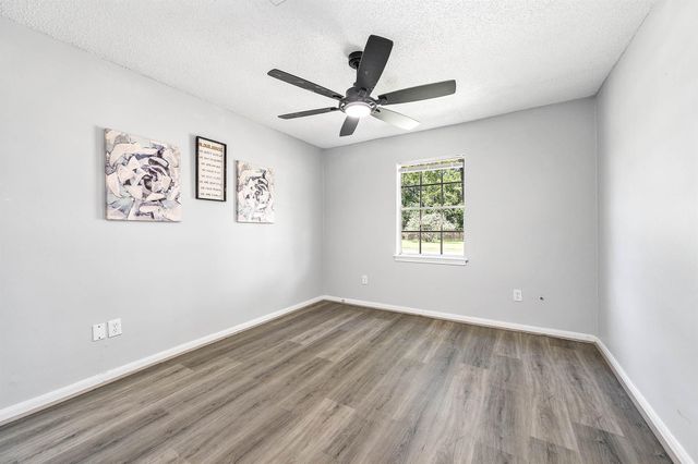 9014 Landwood Drive, Houston, TX 77040