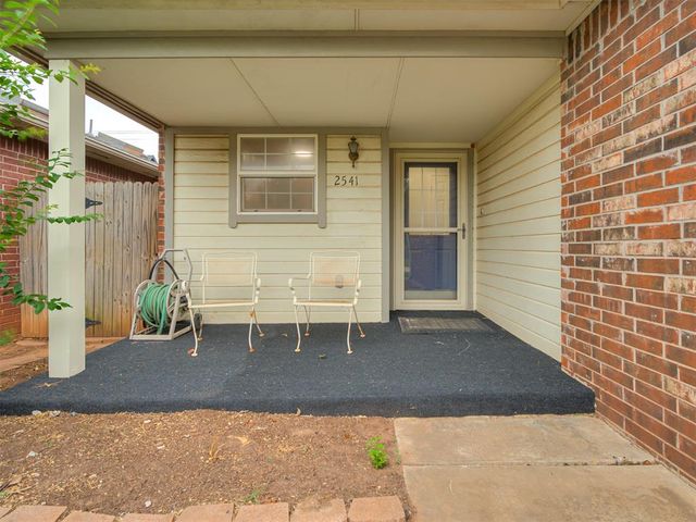2541 Lynn Lane, Oklahoma City, OK 73120