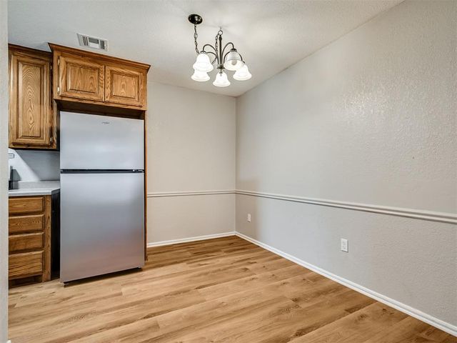 2541 Lynn Lane, Oklahoma City, OK 73120