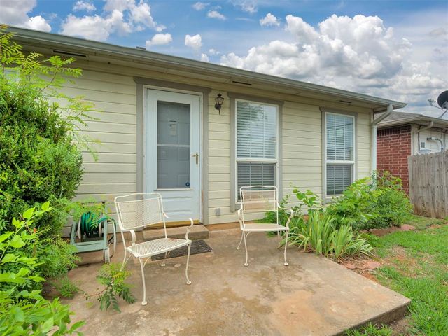 2541 Lynn Lane, Oklahoma City, OK 73120
