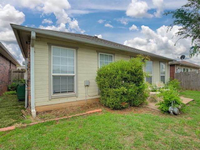 2541 Lynn Lane, Oklahoma City, OK 73120