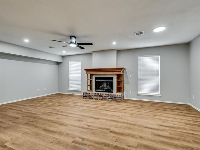 2541 Lynn Lane, Oklahoma City, OK 73120