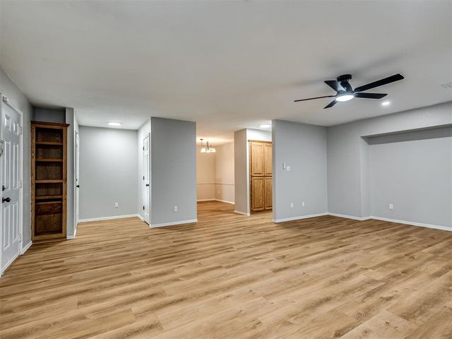 2541 Lynn Lane, Oklahoma City, OK 73120