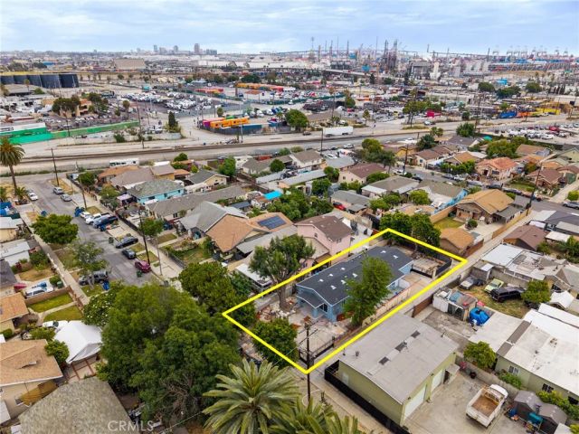 1516 E Young, Wilmington, CA 90744