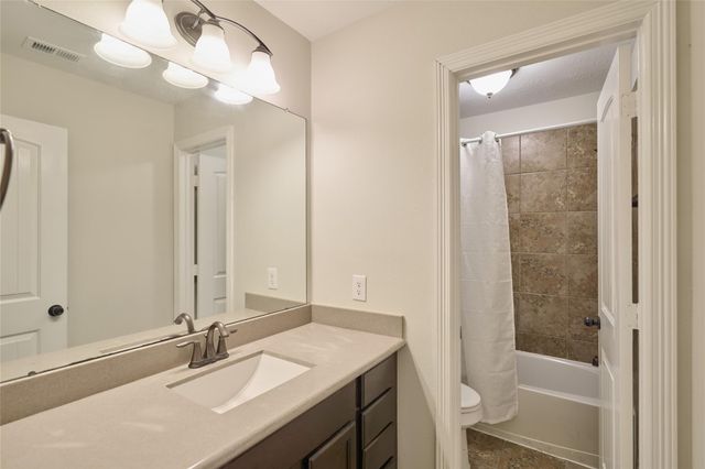 630 Aulia Lane, Spring, TX 77386