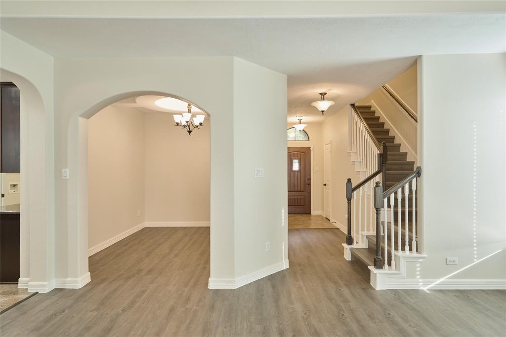 630 Aulia Lane, Spring, TX 77386