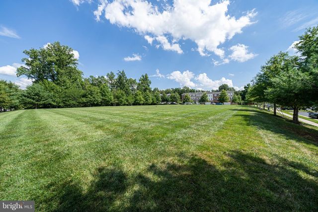 15970 GREYMILL MANOR DR, Haymarket, VA 20169