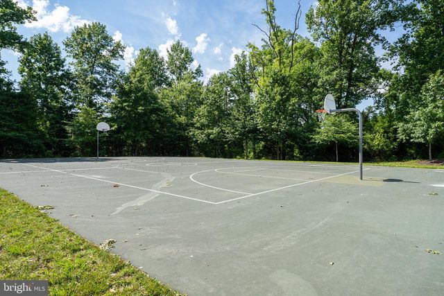 15970 GREYMILL MANOR DR, Haymarket, VA 20169