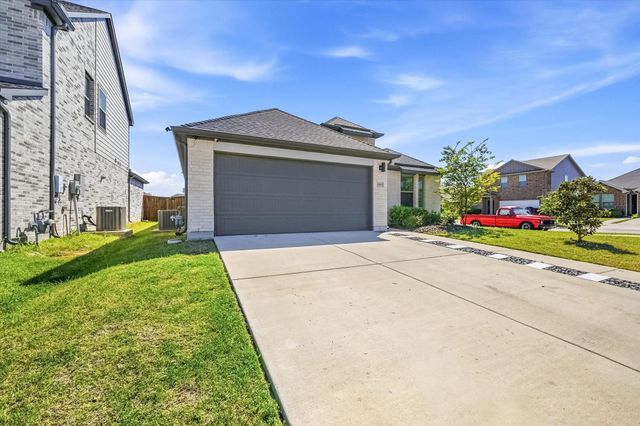 3443 Flatiron Drive, Royse City, TX 75189